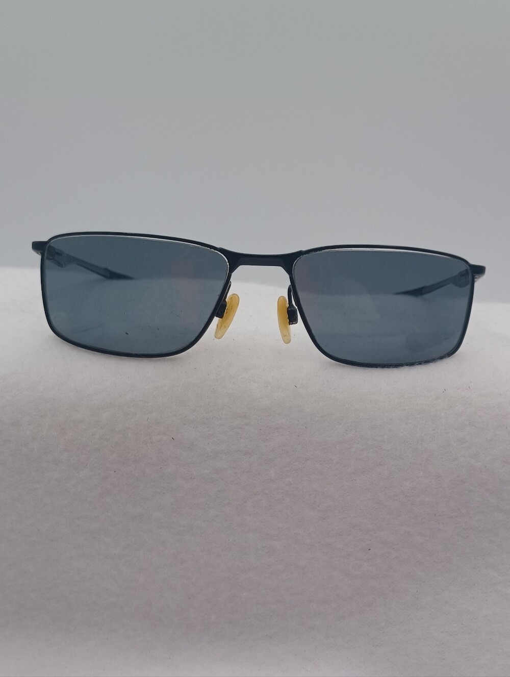 MENS Oakley Polorized Sunglasses - Picture 2 of 7